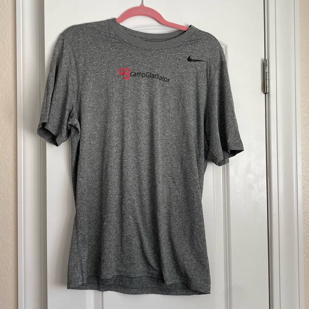 Camp Gladiator Men’s Nike Dri Fit short sleeve heather gray medium